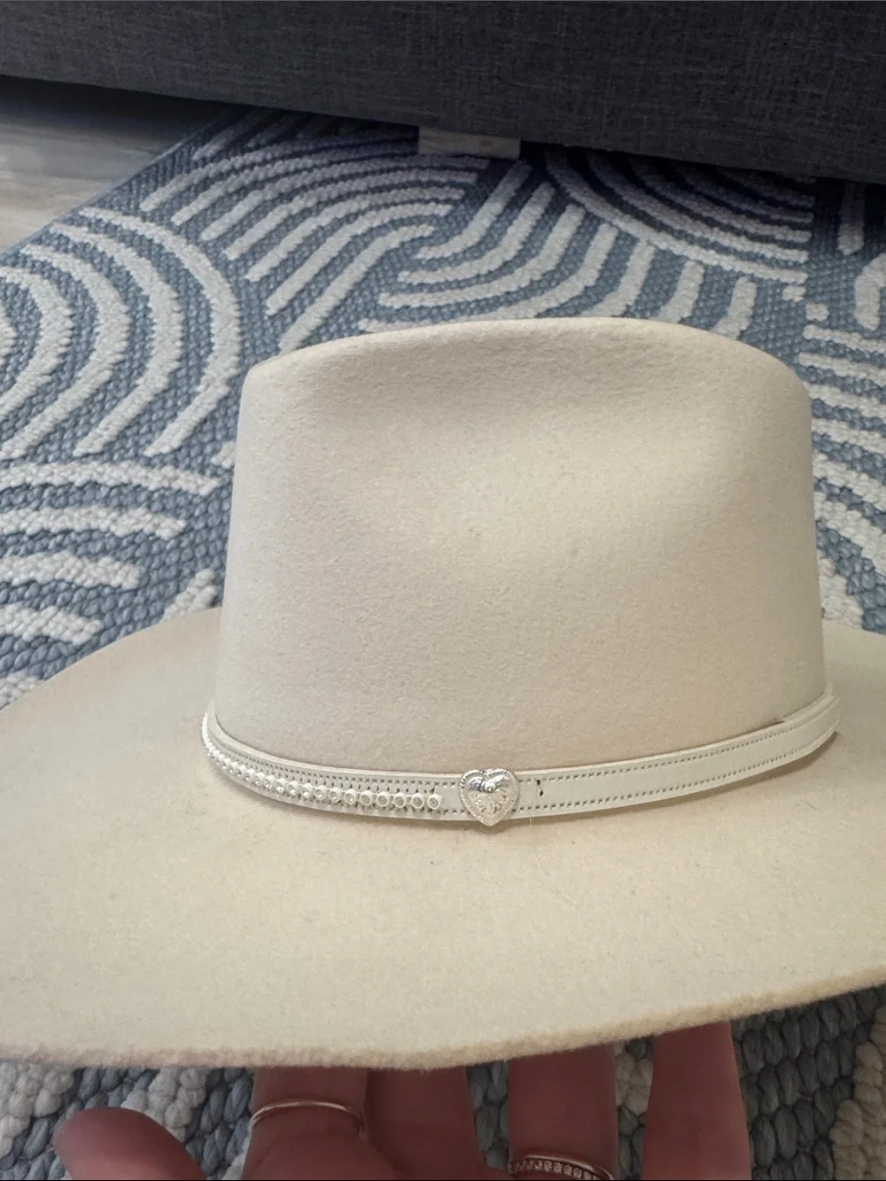 Vintage 90s Renegade Wool Cowboy Hat Rhinestone Heart Band Size 7 1/8